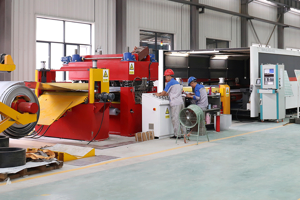 Laser cutting production line for beer brewing equipment