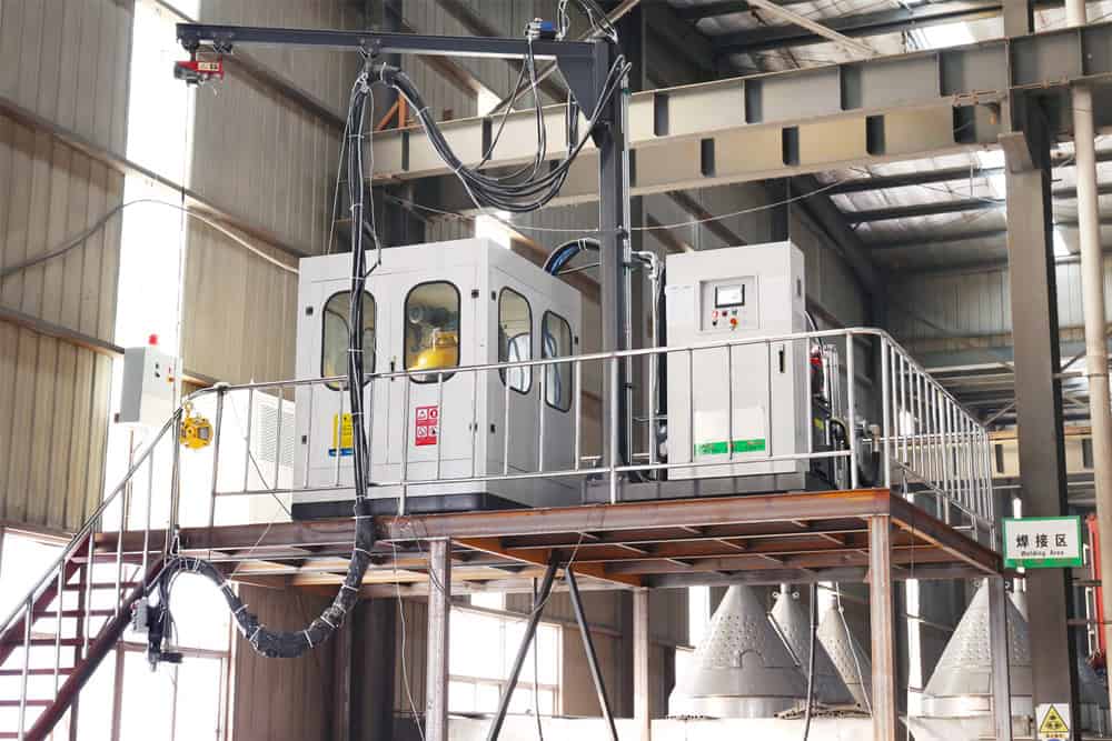 Polyurethane foaming machine for brewey insulation