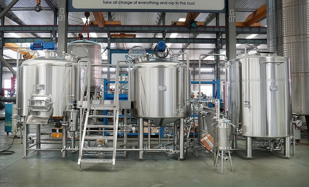 10HL 2 Vessel Brewhouse With Hot Liquor Tank